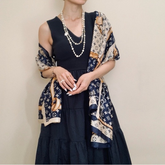 Jason Wu Black Tiered Dress - Picture 2 of 7